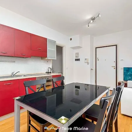 Stop Apartment